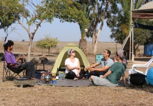 חאן אל על: להתעורר לנוף של המצוק